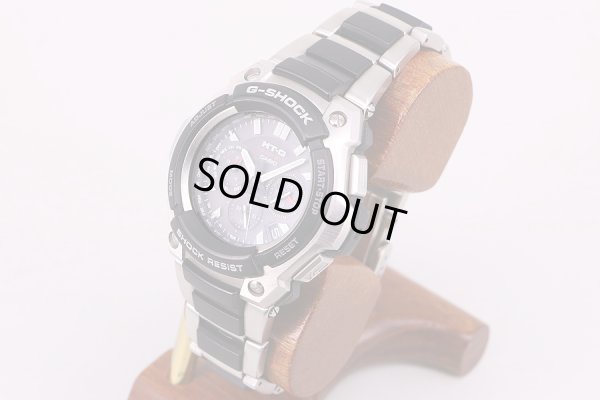 カシオ　Ｇショック　MTG-1200　電波ソーラー　黒文字盤　サイド