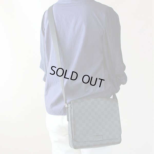 ルイ・ヴィトン　ディストリフトPM　N41260　FL2185　掛けたイメージ