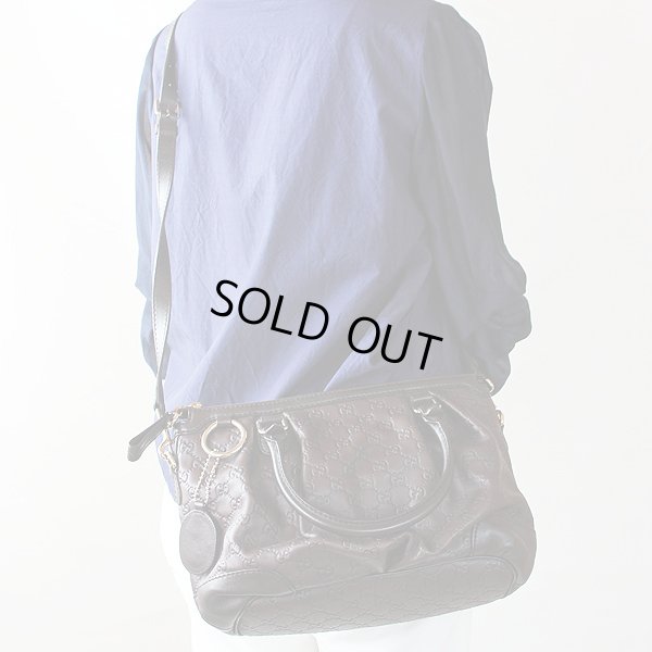 グッチ　ハンドバック(2WAY)　247902　こげ茶　掛けたイメージ