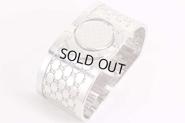 グッチ　トワール　YA112　シェル文字盤　裏面