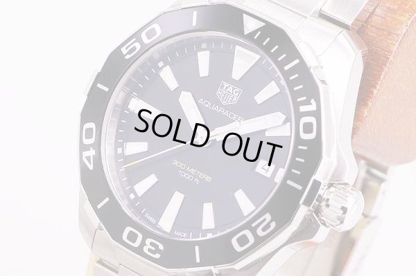 タグホイヤー　アクアレーサー　WAY111A　黒文字盤　サイド拡大