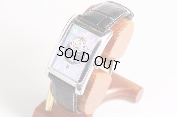 フレデリック・コンスタント　カレ　FC315MPB4C26　黒シェル文字盤　サイド