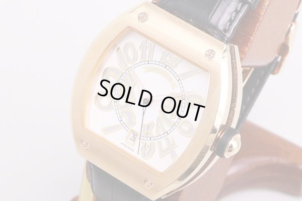 サマンサキング　トノー　白文字盤　サイド拡大