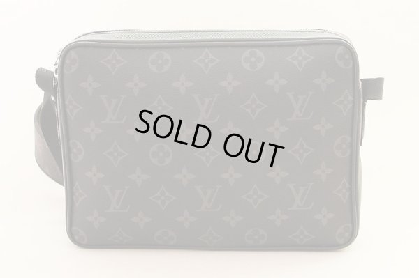 ルイ・ヴィトン　アウトドア・メッセンジャーＰＭ M30233 FO0189 ノワール　裏面