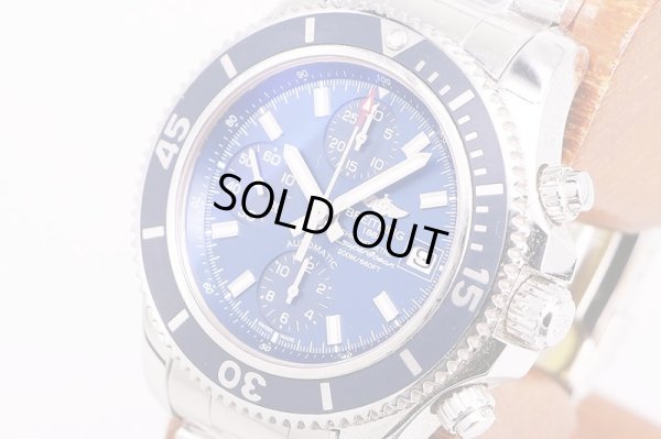 ブライトリング　スーパーオーシャン　クロノグラフ　Ａ１３３１１　紺文字盤　サイド拡大