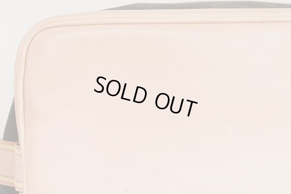 ルイ・ヴィトン　ノエBB M40817　底拡大