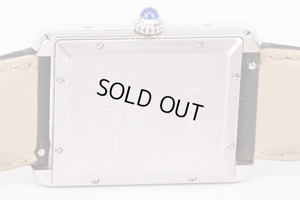 カルティエ　タンクソロＸＬ　白文字盤　裏面拡大