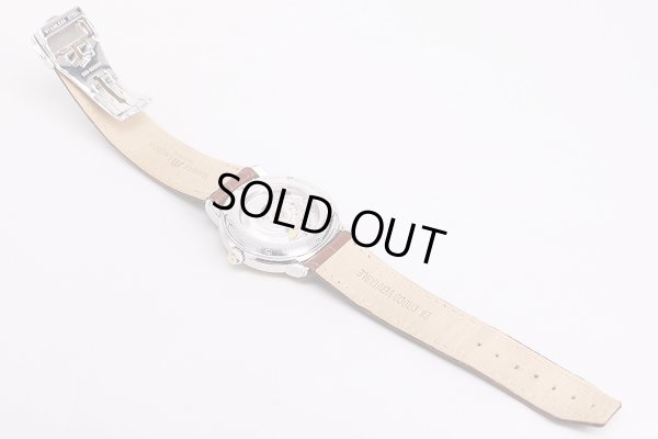 モーリス・ラクロア　ファイブハンズ　MP6328　白文字盤　革ベルト状態　裏面