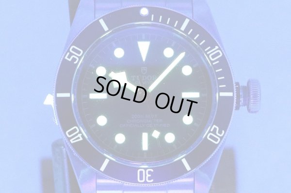 チュードル　ヘリテージ　ブラックベイ　97230N　黒文字盤　ライト