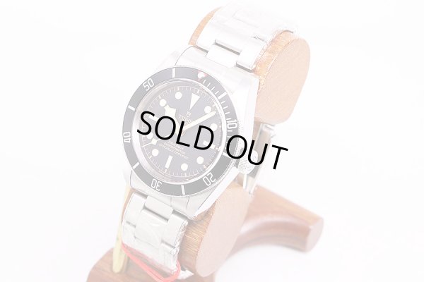 チュードル　ヘリテージ　ブラックベイ　97230N　黒文字盤　サイド