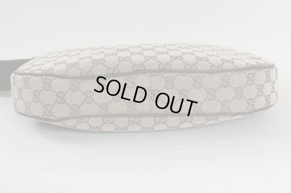 グッチ　GGキャンバス ショルダーバック　122790 001998 ベージュ／ブラウン　底