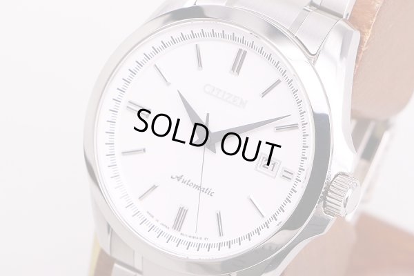 シチズン　コレクション メカニカル ＮＢ１０１４－１７Ａ　白文字盤　サイド拡大