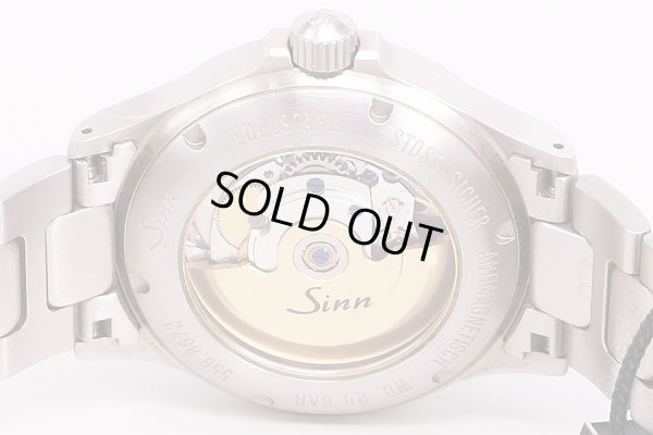 ジン　５５６ＢＥＡＭＳ　黒文字盤　ビームスコラボ　裏面拡大