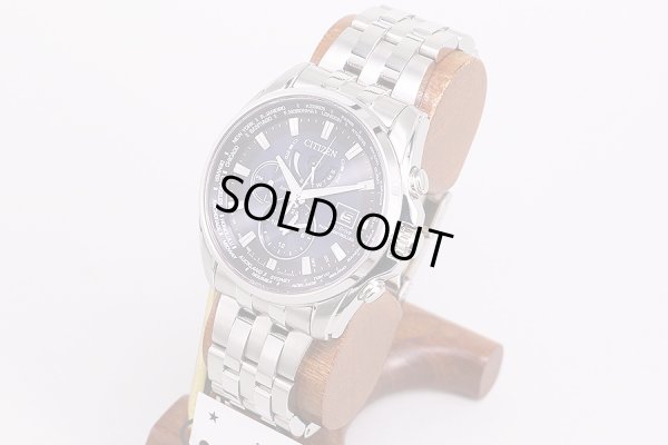 シチズン　アテッサ ＡＴ９０３１－５２Ｌ　紺文字盤　サイド