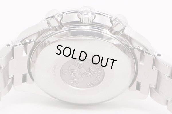 オメガ　スピードマスターデイト　３５１３．５６　黒文字盤　銀輪　裏面拡大