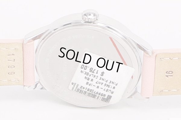 コーチ　ＣＡ１１７－７－１１２　ピンクハート文字盤　裏面拡大