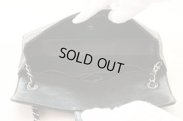 シャネル　チェーンショルダーバック ブラック／SIV金具　中身