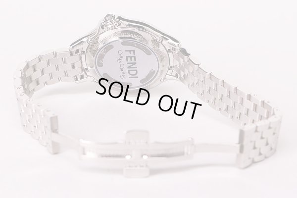 フェンディ　クレイジーカラット　００２－１０５００Ｌ　白文字盤　ブレス