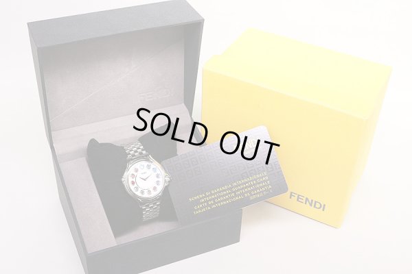 フェンディ　クレイジーカラット　００２－１０５００Ｌ　白文字盤　箱