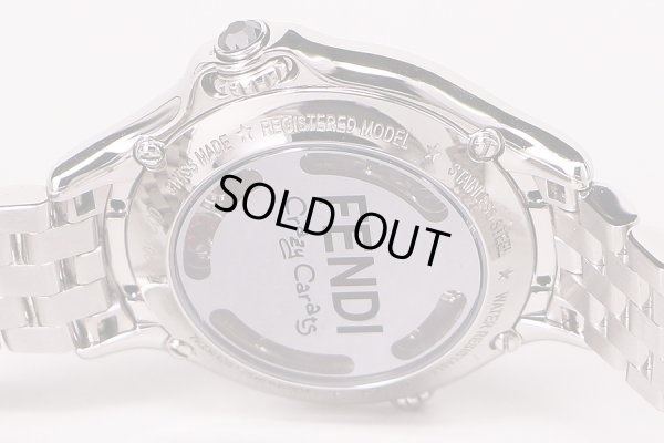 フェンディ　クレイジーカラット　００２－１０５００Ｌ　白文字盤　裏面拡大