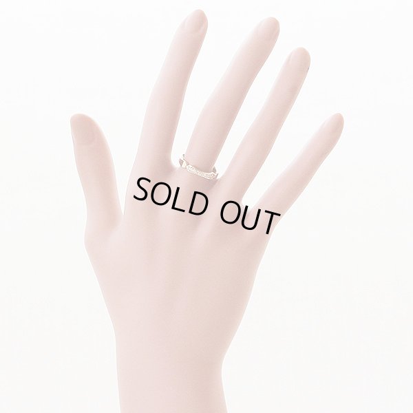 K18 ダイアイリリング 0.10ct 2.40g　装着イメージ