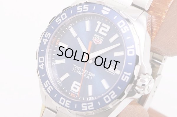 タグホイヤー　フォーミュラー１　ＷＡＺ１０１０　青文字盤　サイド拡大