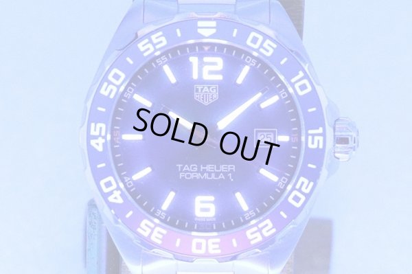 タグホイヤー　フォーミュラー１　ＷＡＺ１０１０　青文字盤　ライト