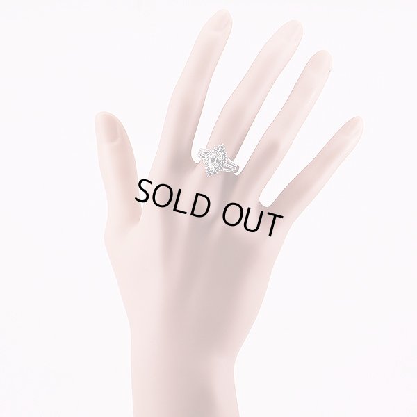 PT900 ダイアイリリング 1.017ct 0.56ct 4.60g　装着イメージ