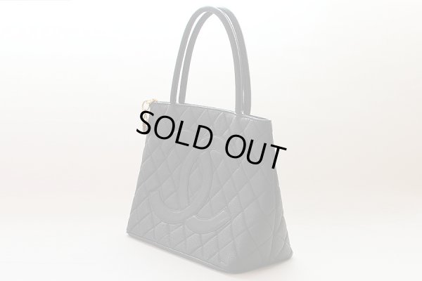 シャネル　復刻トートバック ブラック／ゴールド金具　サイド