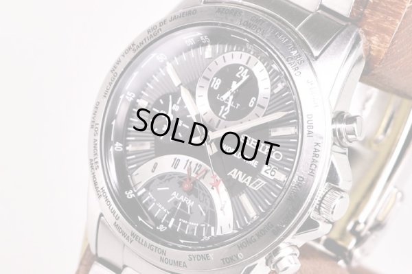 セイコー　ＡＮＡワールドタイム　５Ｔ８２－０ＡＪ０　黒文字盤　サイド拡大