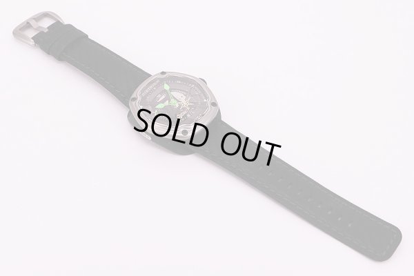 ディートリッヒ　オーガニックタイム　ＯＴ－１　スケルトン黒文字盤　緑色針　革ベルト表面