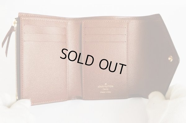 ルイ・ヴィトン ポルトフォイユ・ヴィクトリーヌ M62472 中身