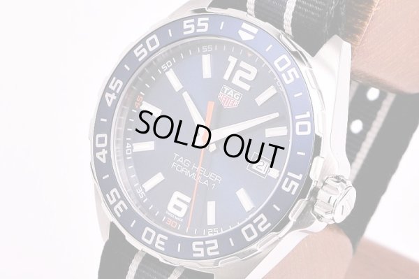 タグホイヤー　フォーミュラー１　ＷＡＺ１０１０　青文字盤　サイド拡大