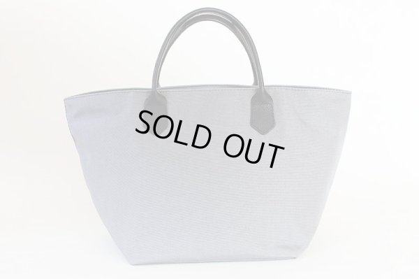 エルベシャプリエ レザーハンドル舟型トートM 1407C フュズイ 裏面