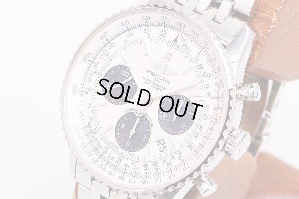 ブライトリング　ナビタイマー０１　Ａ０１２０　銀文字盤　グレーインダイアル　サイド拡大