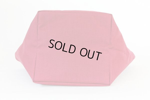 エルベシャプリエ レザーハンドル舟型トートM 1407C グルナディン 底