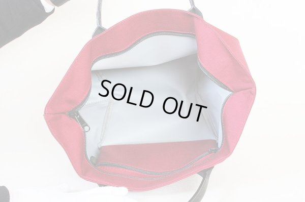 エルベシャプリエ レザーハンドル舟型トートM 1407C グルナディン 中身