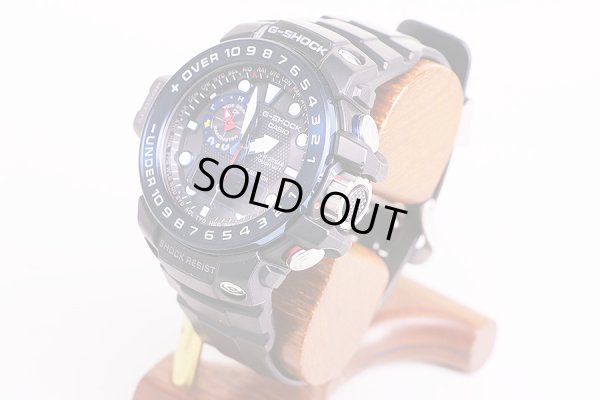 カシオ　ガルフマスター　ＧＷＮ－１０００Ｂ　５３７１　黒文字盤　サイド