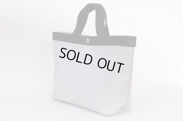 エルベシャプリエ リュクススクエアトートM 704GP マスティック/モカ サイド