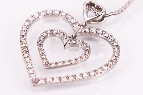 PT850/900 ダイアイリペンダントネックレス 0.61ct 12.00g　表面