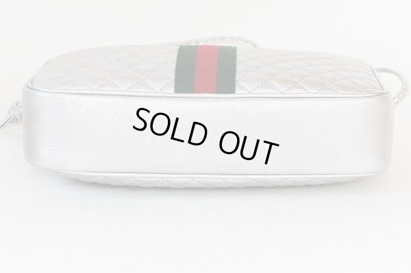 グッチ GGマーモント シェリーライン ショルダーバック 541051 493075 シルバー 底