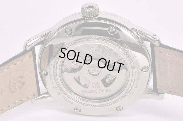 グランドセイコー　ＳＢＧＲ０６１　９Ｓ６５－００Ｄ０　ベージュ文字盤　裏面拡大