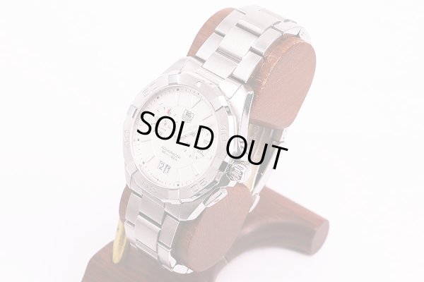 タグホイヤー　アクアレーサー　ＷＡＹ１１１Ｙ　アラーム　銀文字盤　サイド