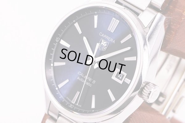 タグホイヤー　カレラ　キャリバー５　ＷＡＲ２１１Ａ－０　黒文字盤　サイド拡大