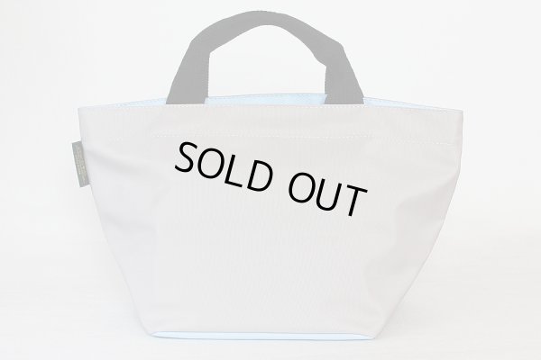 エルベシャプリエ　ナイロン舟型トートM 1027N　ナクル／ブルエ　裏面