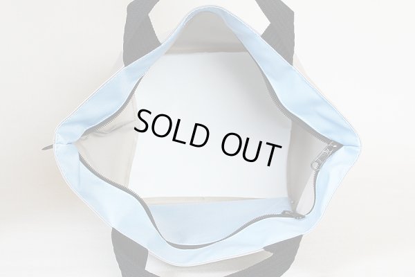 エルベシャプリエ　ナイロン舟型トートM 1027N　ナクル／ブルエ　中身