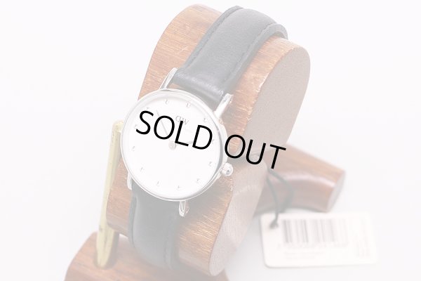 ダニエル・ウェリントン　０９２１ＤＷ　白文字盤　１２Ｐ　サイド