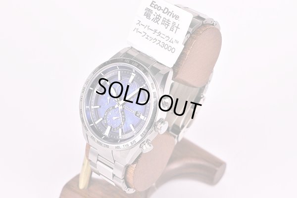 シチズン　アテッサ　ディアコレクション　ＡＴ８１８１－７１Ｌ　限定紺文字盤　サイド