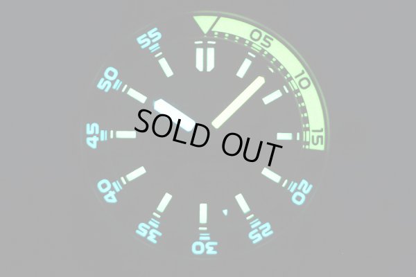 ＩＷＣ　アクアタイマー２０００　ＩＷ３５６８０１　黒文字盤　ライト暗闇