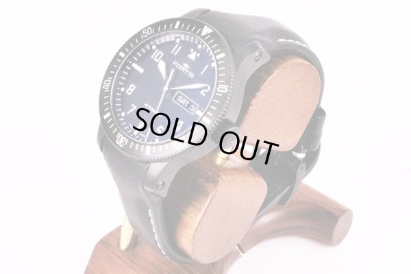 フォルティス　Ｂ－４２　６４７．１８．１０　エアロマスター　ミッションタイマー　黒文字盤　サイド